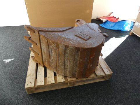 BUCKET 600mm (CW)