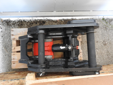 QUICK COUPLERS BHL